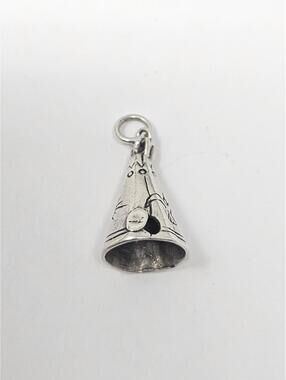Vintage Native American Sterling Silver  Tepee Charm - 925 Tipi Tent 4.6g